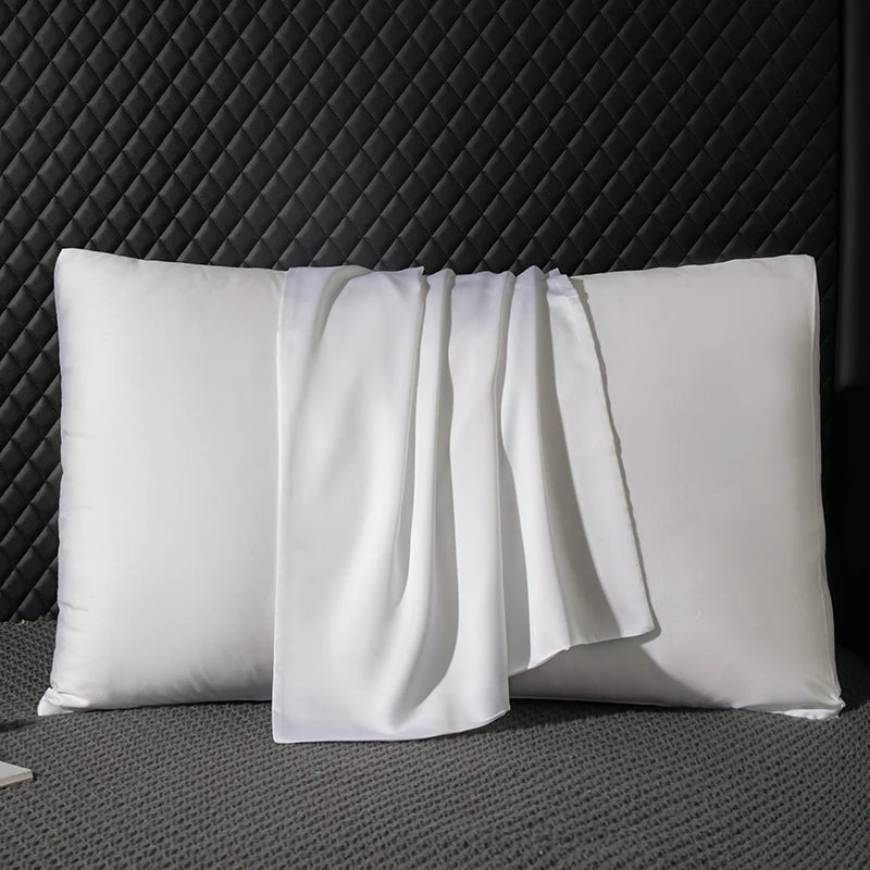 SILVARA Mulberry Silk Pillowcases